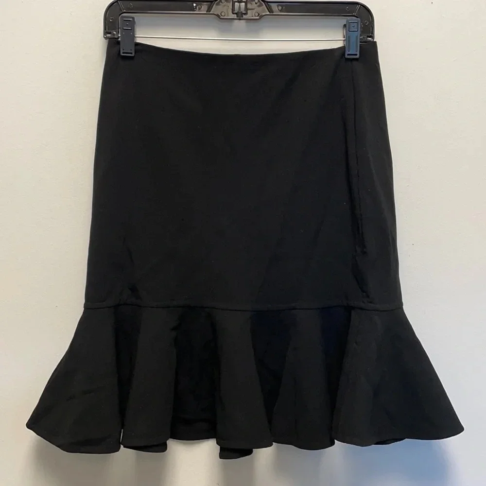 Michael Kors black ruffled hem skirt